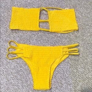 Yellow strapless zaful bathing suit